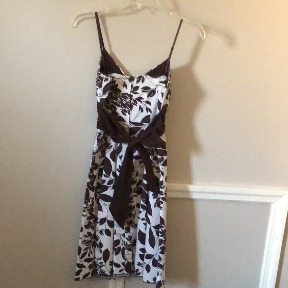 Sundress - Picture 2 of 4